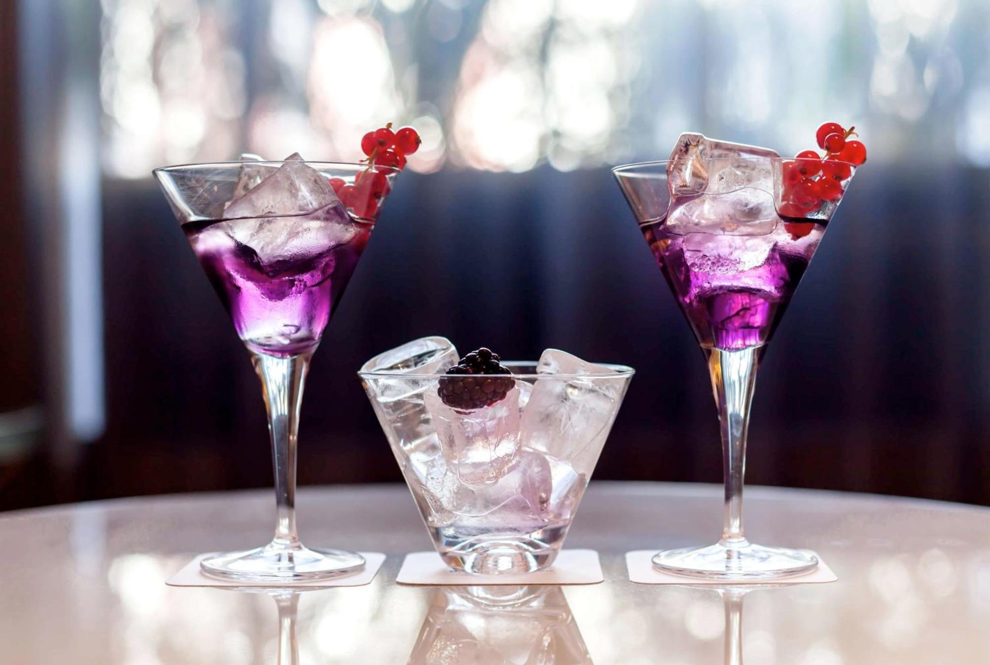 Barcelo Emperatriz Hotel Madrid Buitenkant foto Purple Rain