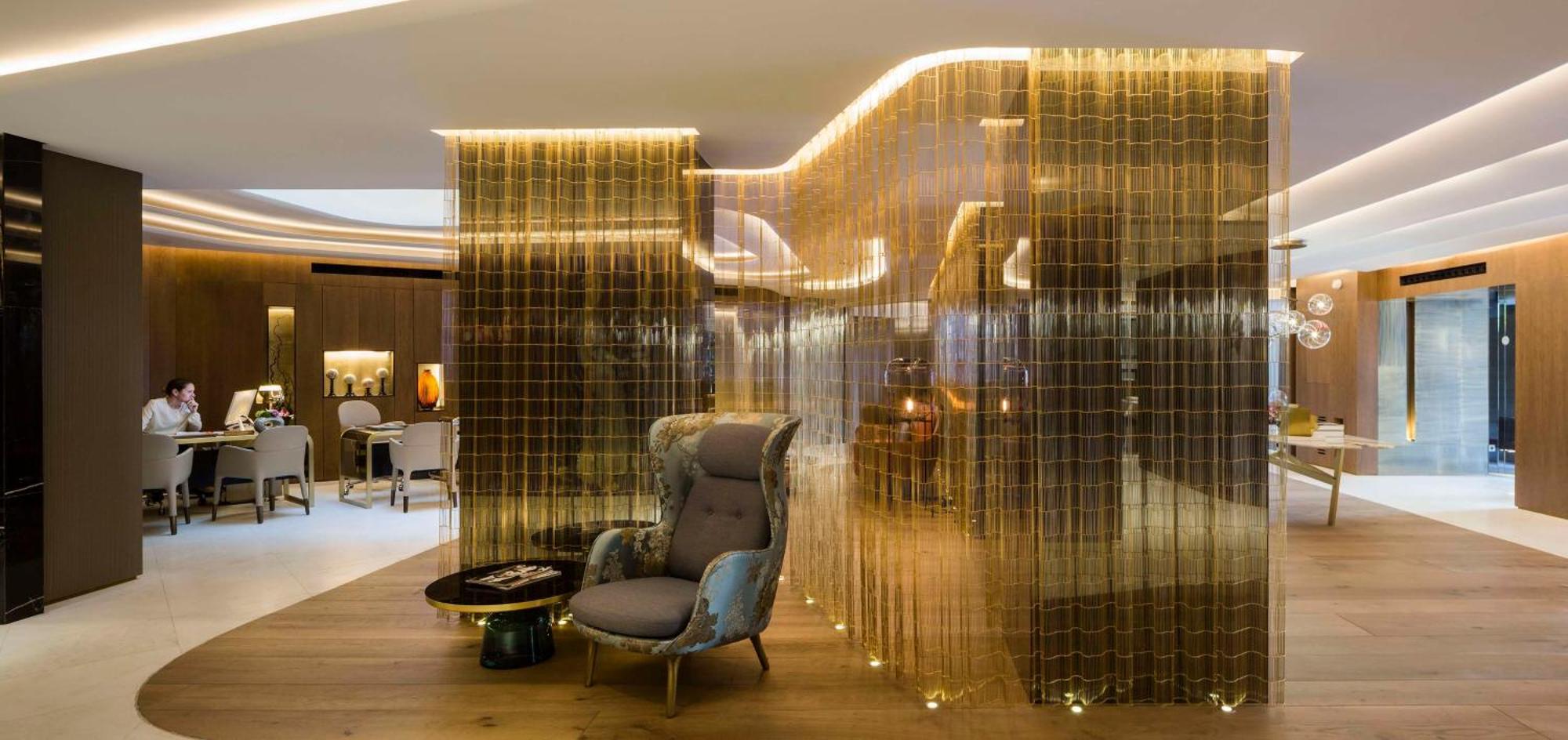 Barcelo Emperatriz Hotel Madrid Buitenkant foto The interior of the lounge